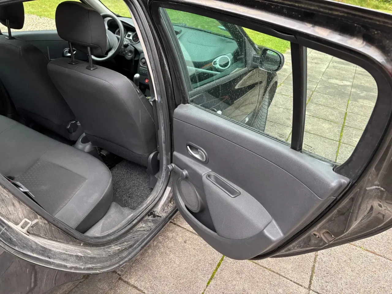Billede 18 - Renault Clio III 1,2 16V Authentique