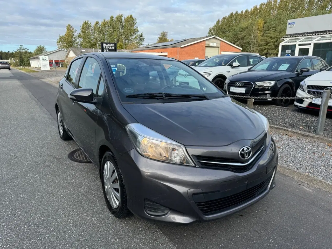 Billede 3 - Toyota Yaris 1,0 VVT-i T2 Touch