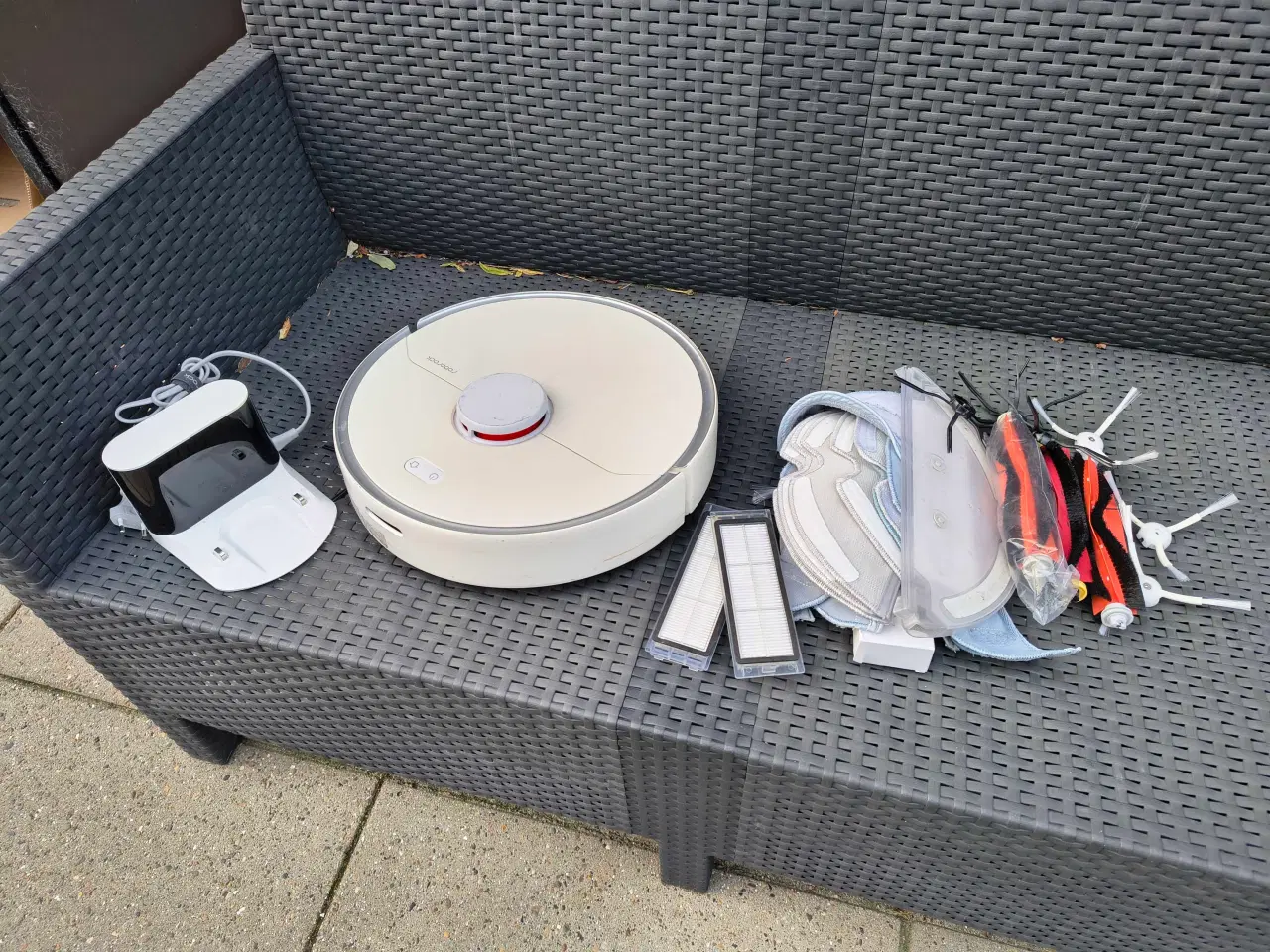 Billede 1 - Robotstøvsuger Roborock