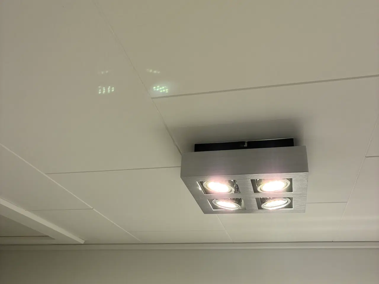 Billede 2 - Loftslampe sælges