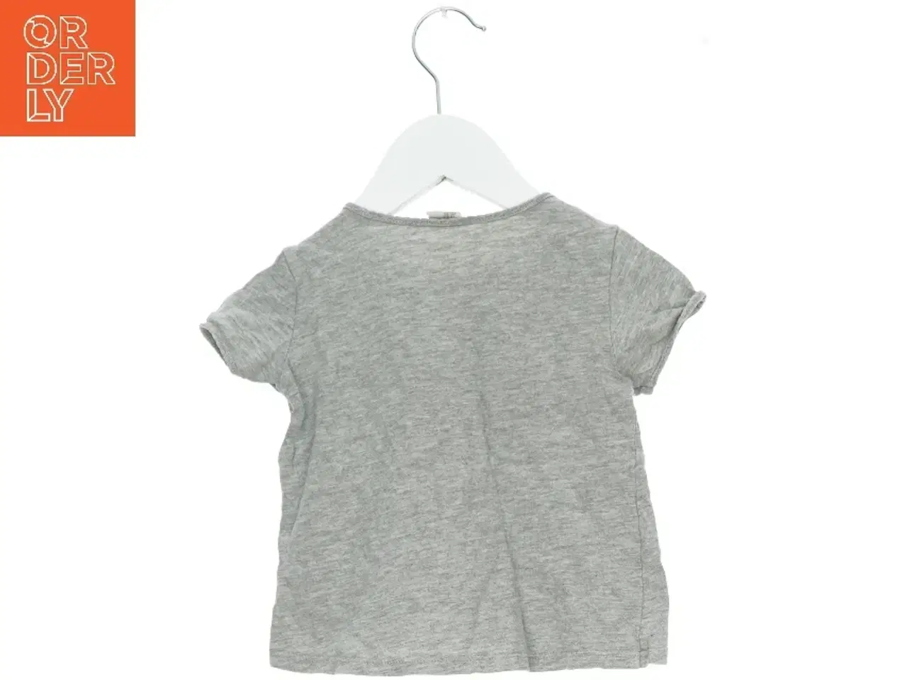 Billede 2 - T-Shirt fra H&M (str. 80 cm)
