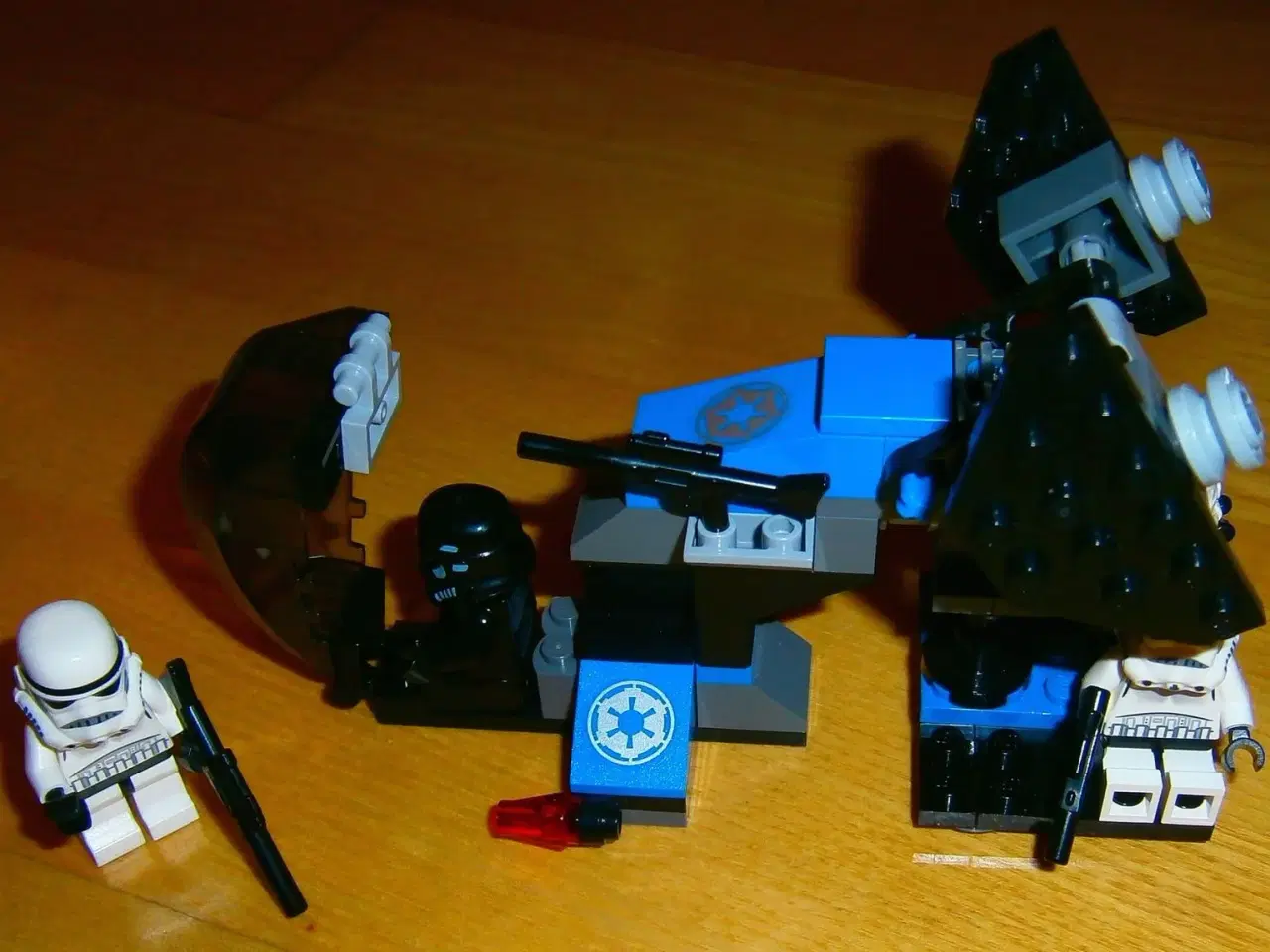Billede 6 - Lego STAR WARS 7667: Imperial Dropship