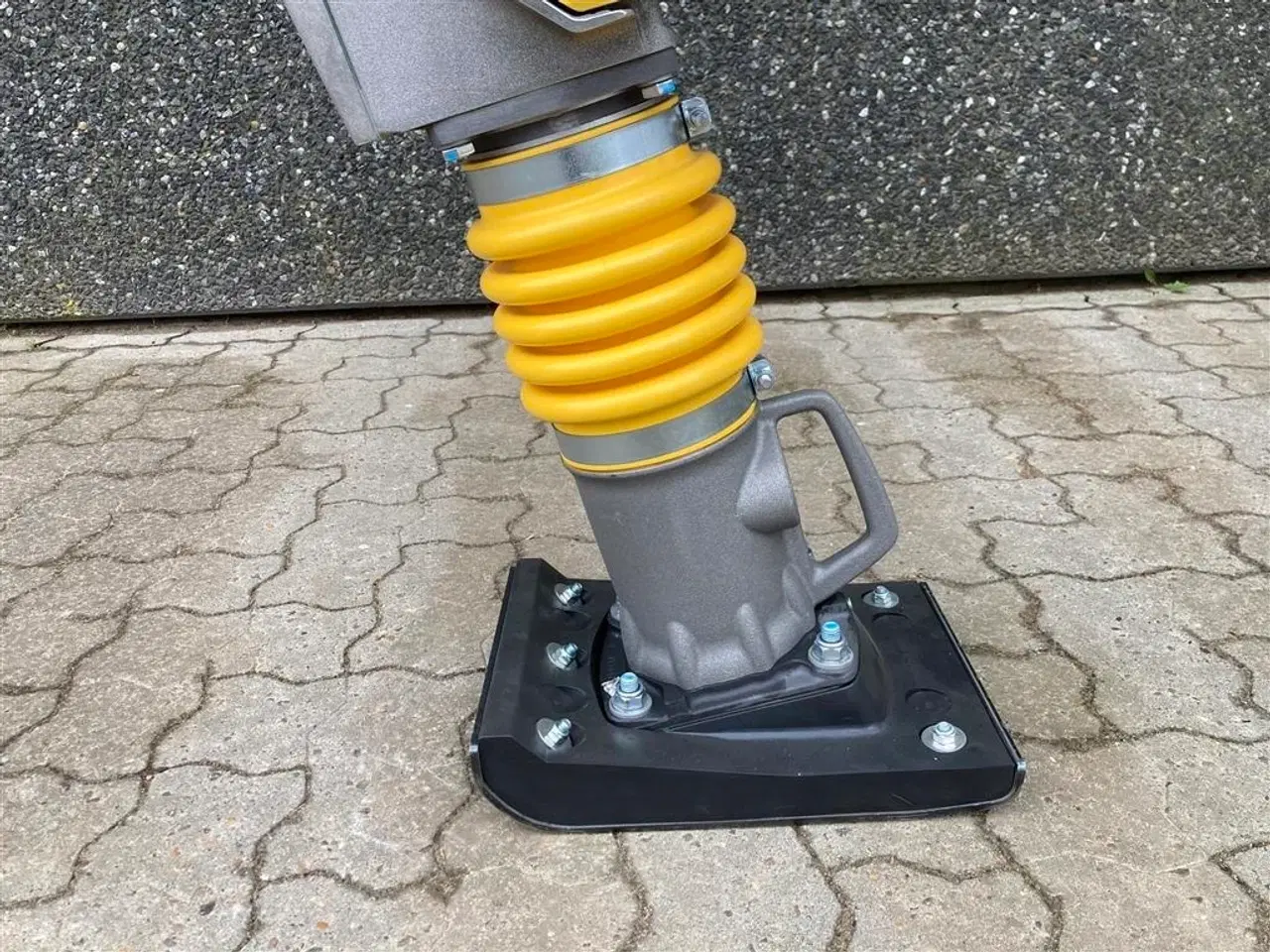 Billede 8 - Bomag BT 60E Elstamper/jordloppe med batteripakke og lader