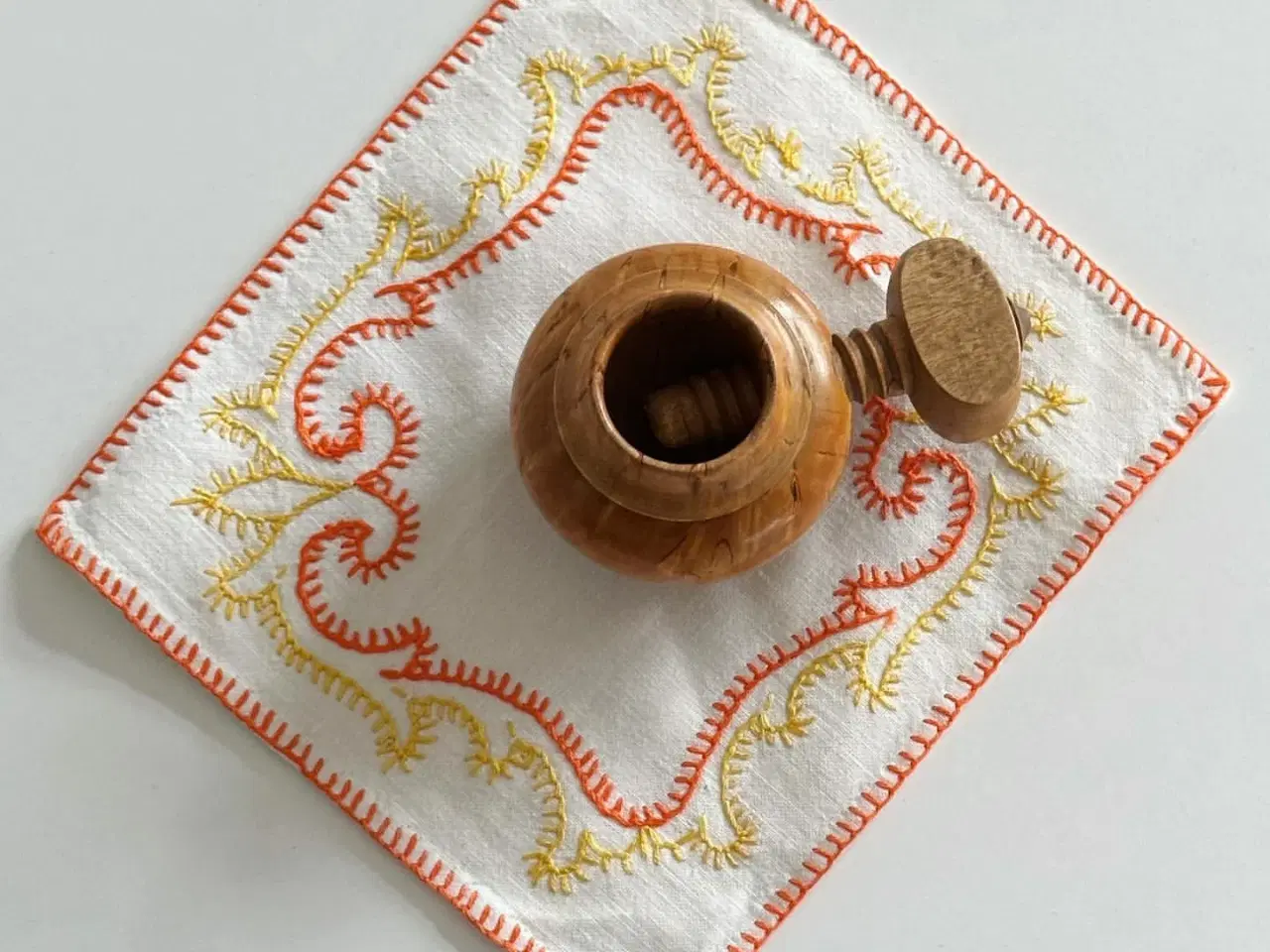 Billede 1 - Gammel nøddeknækker