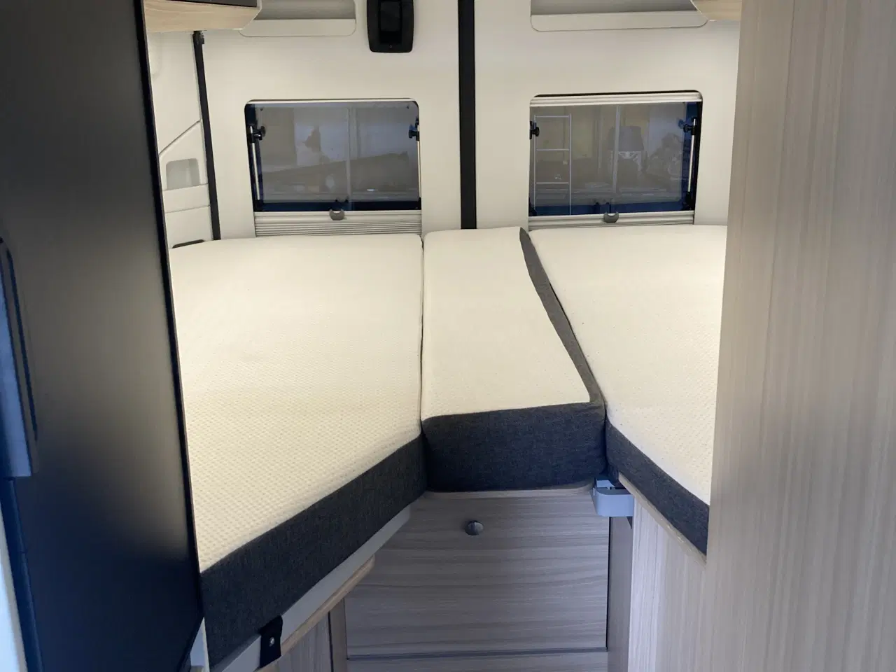 Billede 4 - ADRIA autocamper VAN