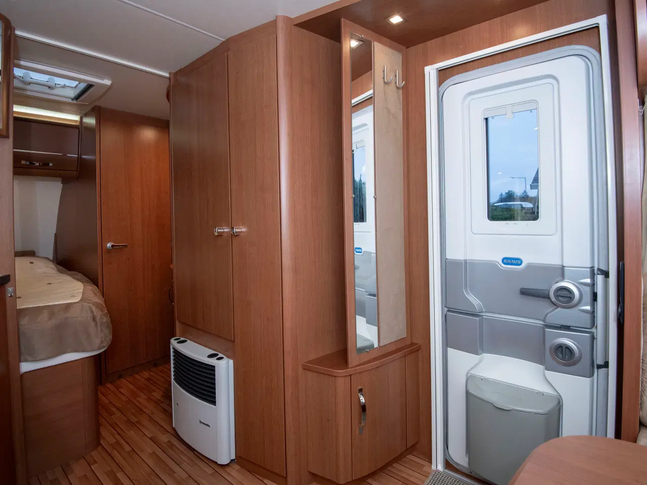 Billede 7 - Top velholdt Knaus Exclusive 500 FU campingvogn