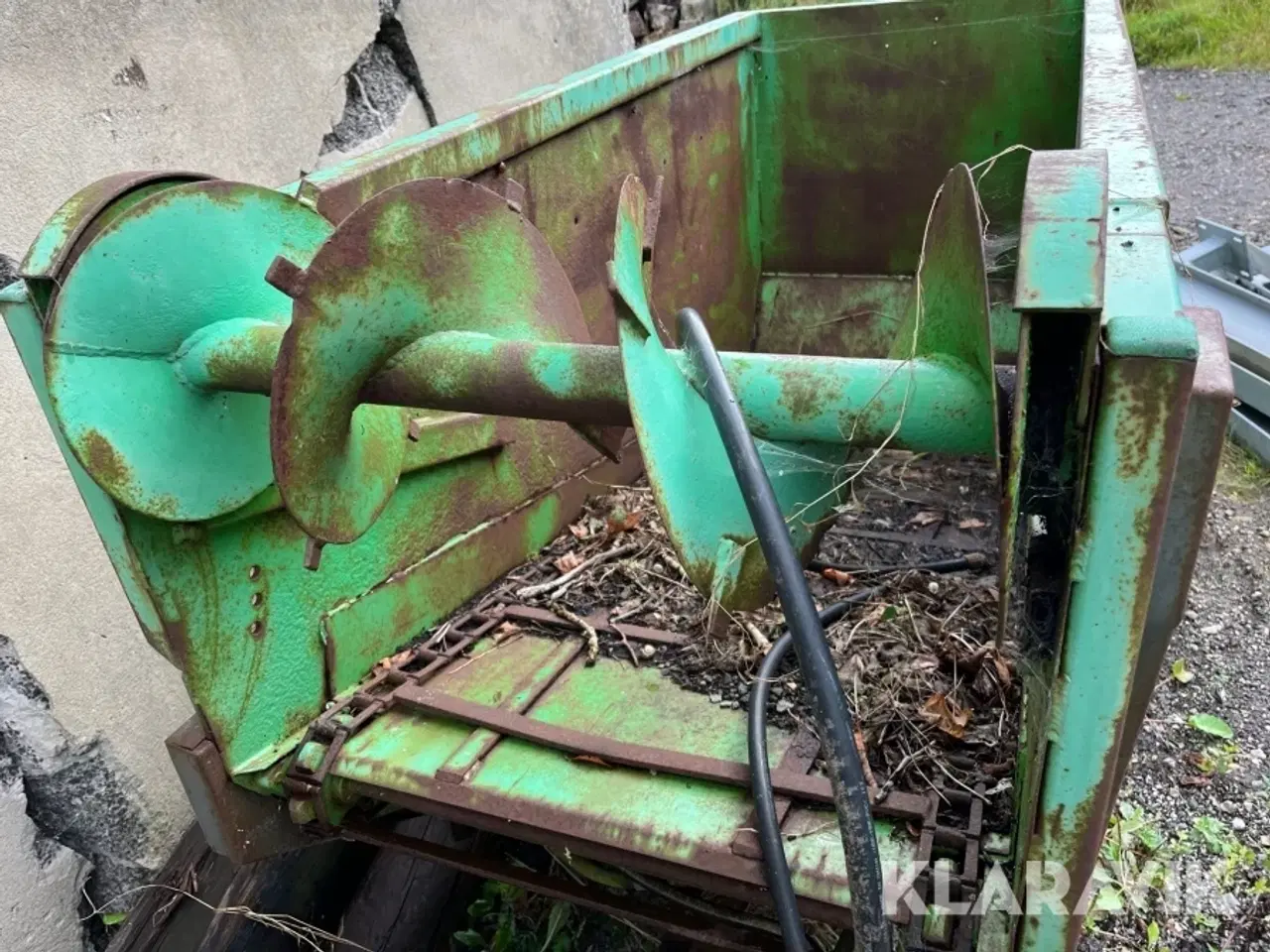 Billede 9 - Foder kasse