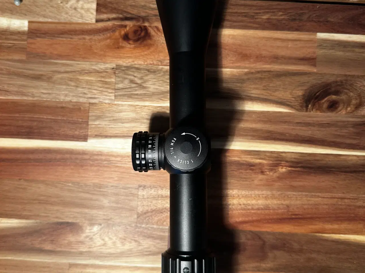 Billede 3 - Element Optics Titan 5-25x56 FFP MOA