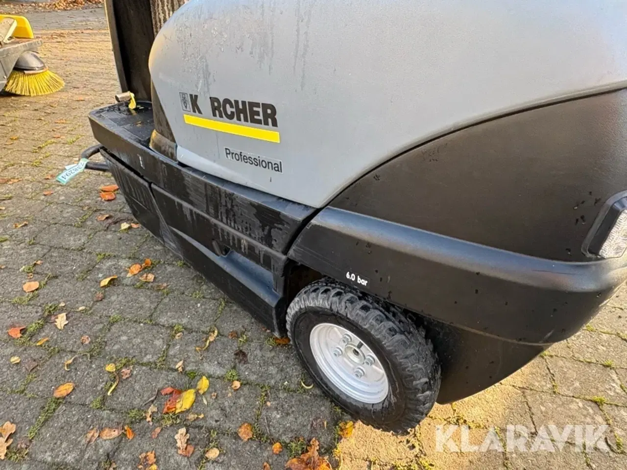 Billede 11 - Fejemaskine Karcher KM 100/100 RG