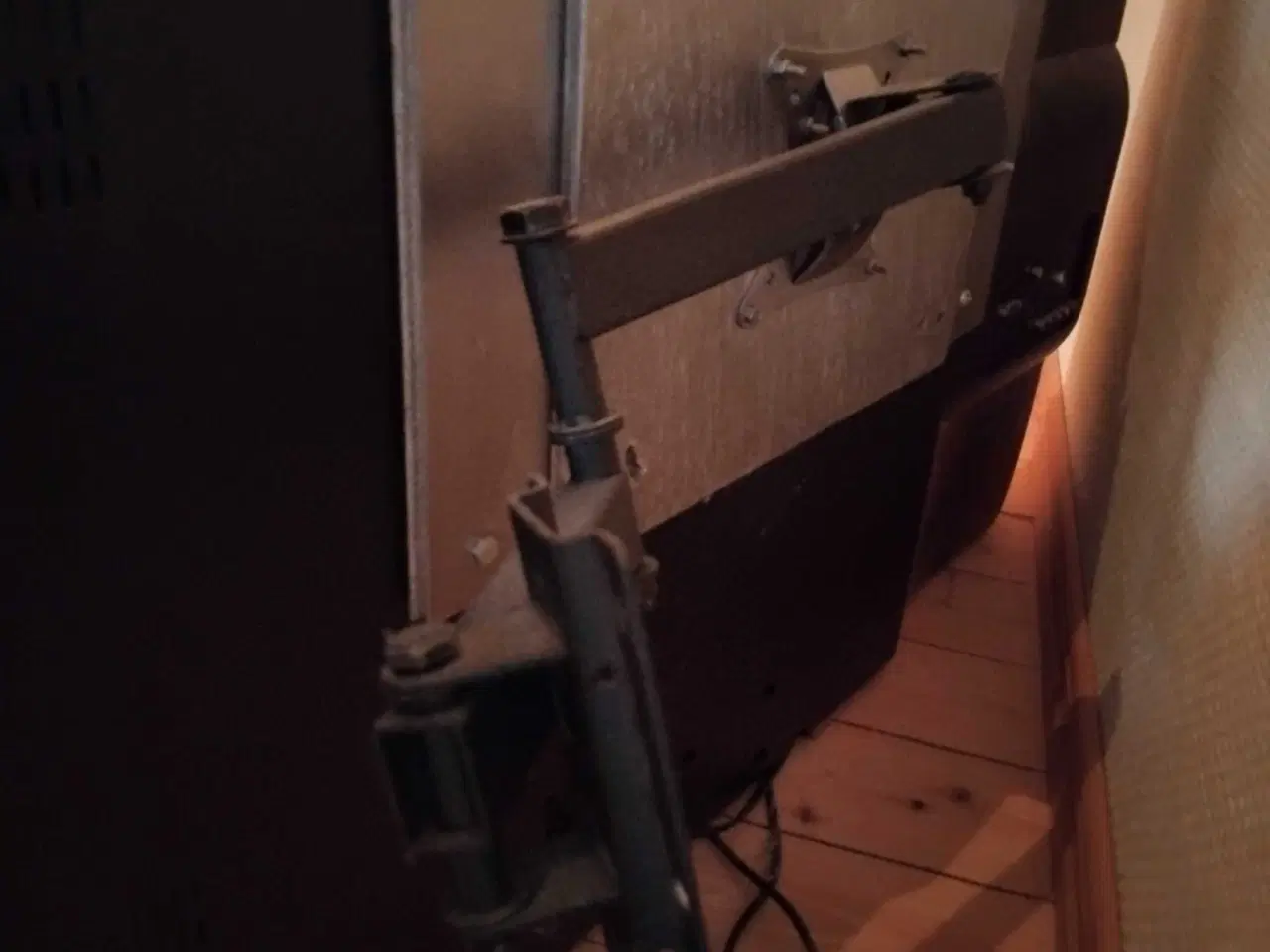 Billede 3 - Toshiba faldskærm 40 tommer