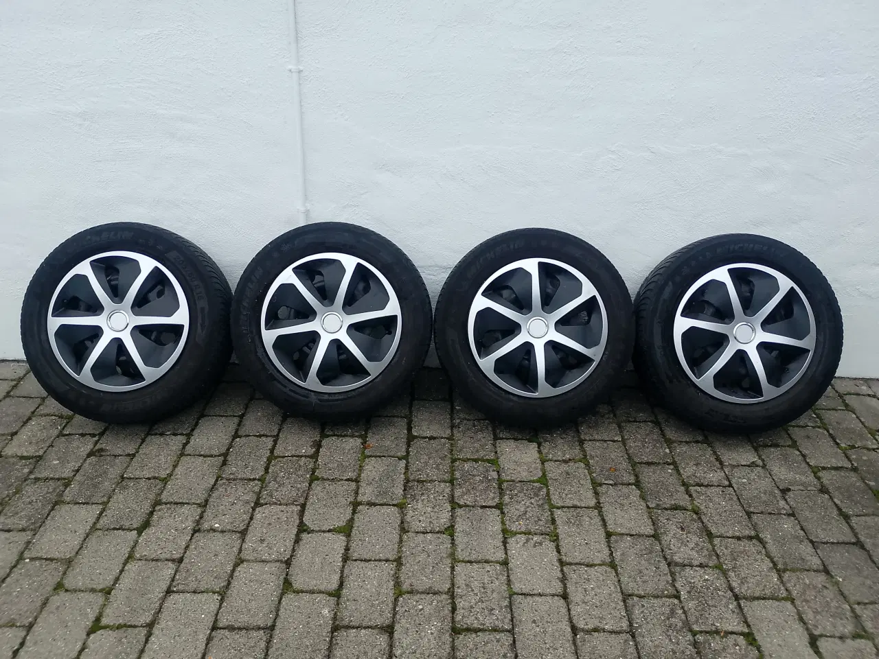 Billede 1 - Michelin alpine 5 vinterdæk