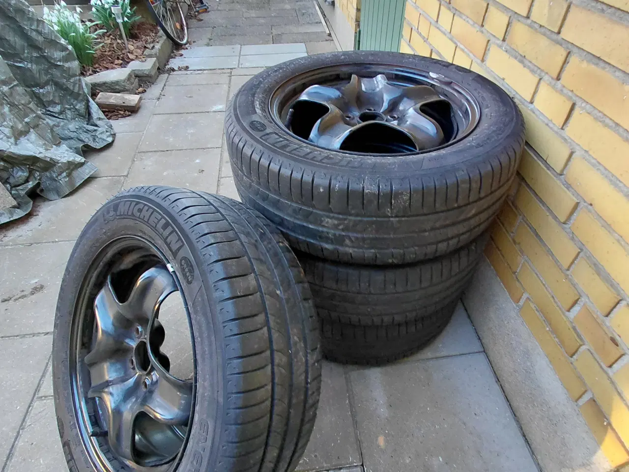Billede 1 - Sommerdæk med fælge