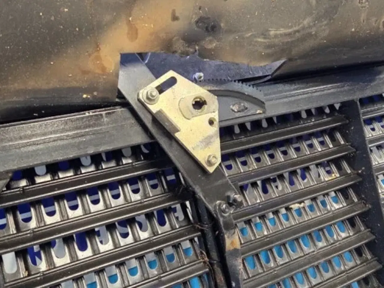 Billede 4 - New Holland CR9080 Oversold 84454521 (1)