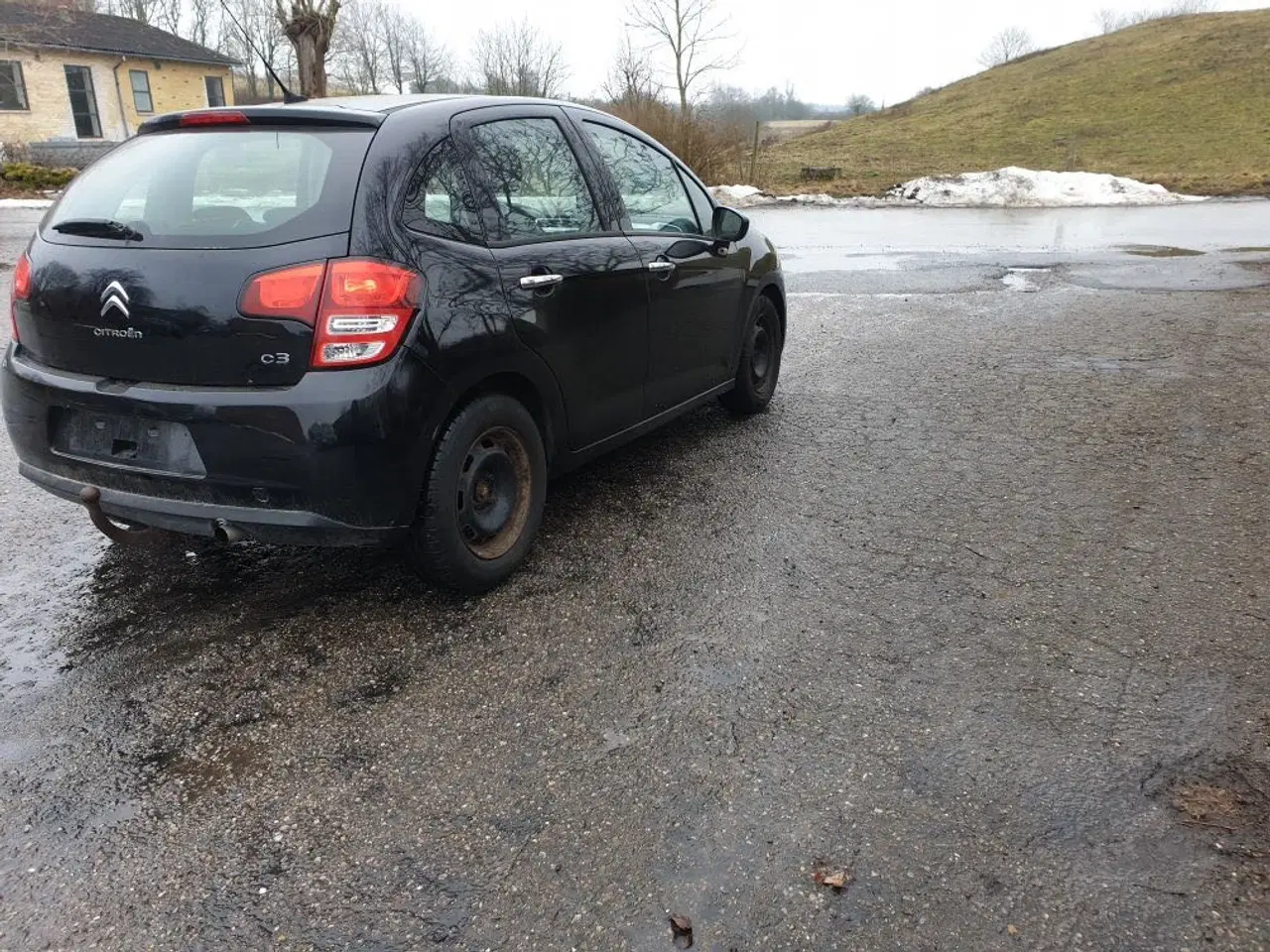 Billede 4 - Ny syn Citroën C3 2013 Årligt afgift kun 920 kr