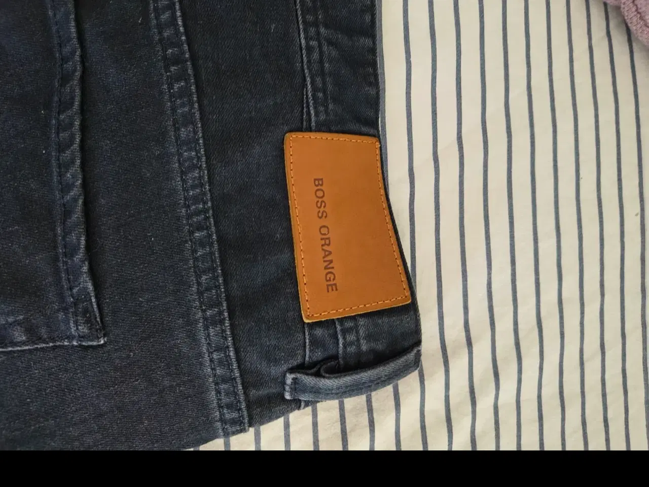 Billede 2 - Hugo Boss bukser 