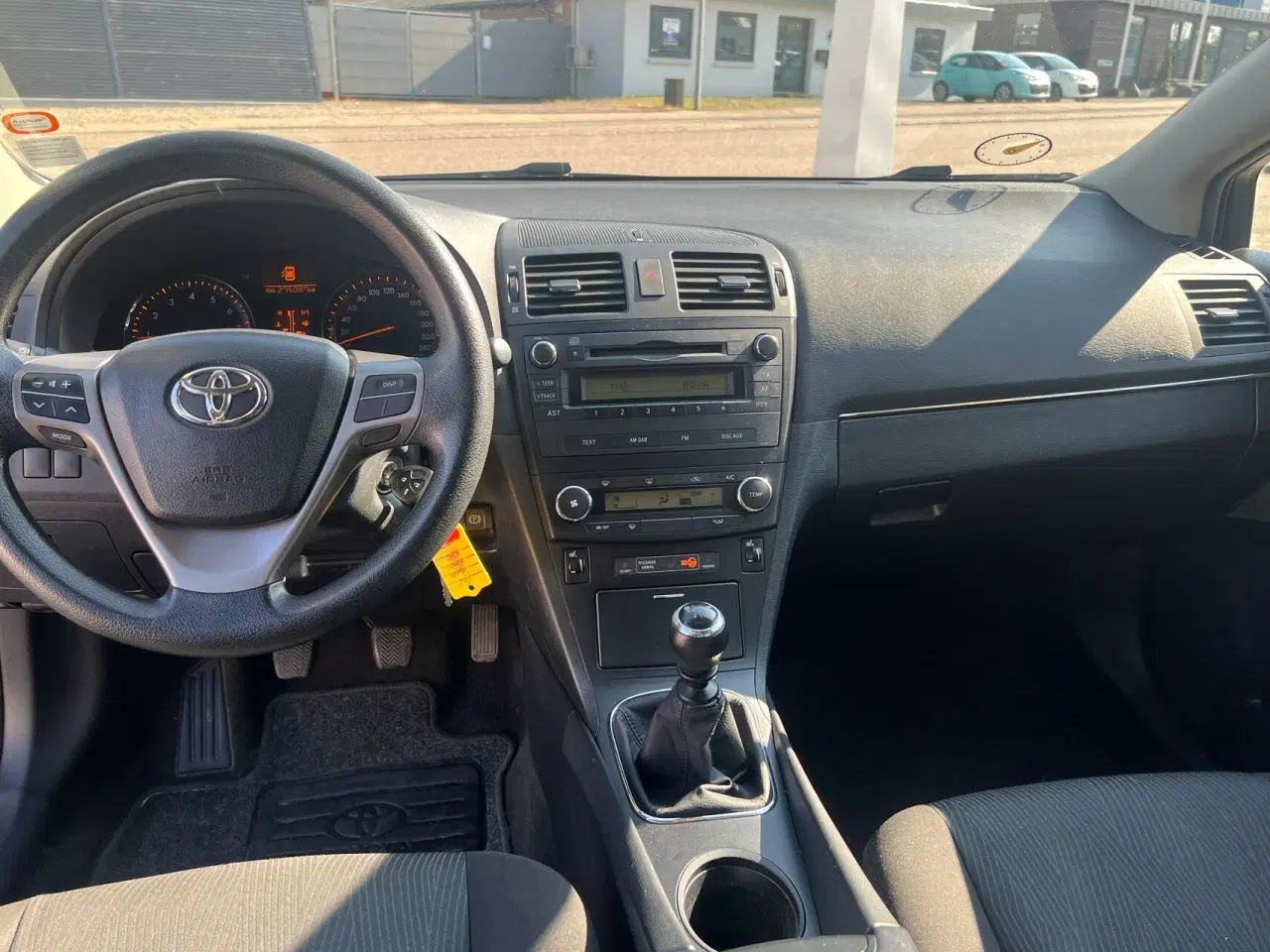 Billede 3 - Toyota Avensis 1,6 VVT-I T1 132HK Stc 6g