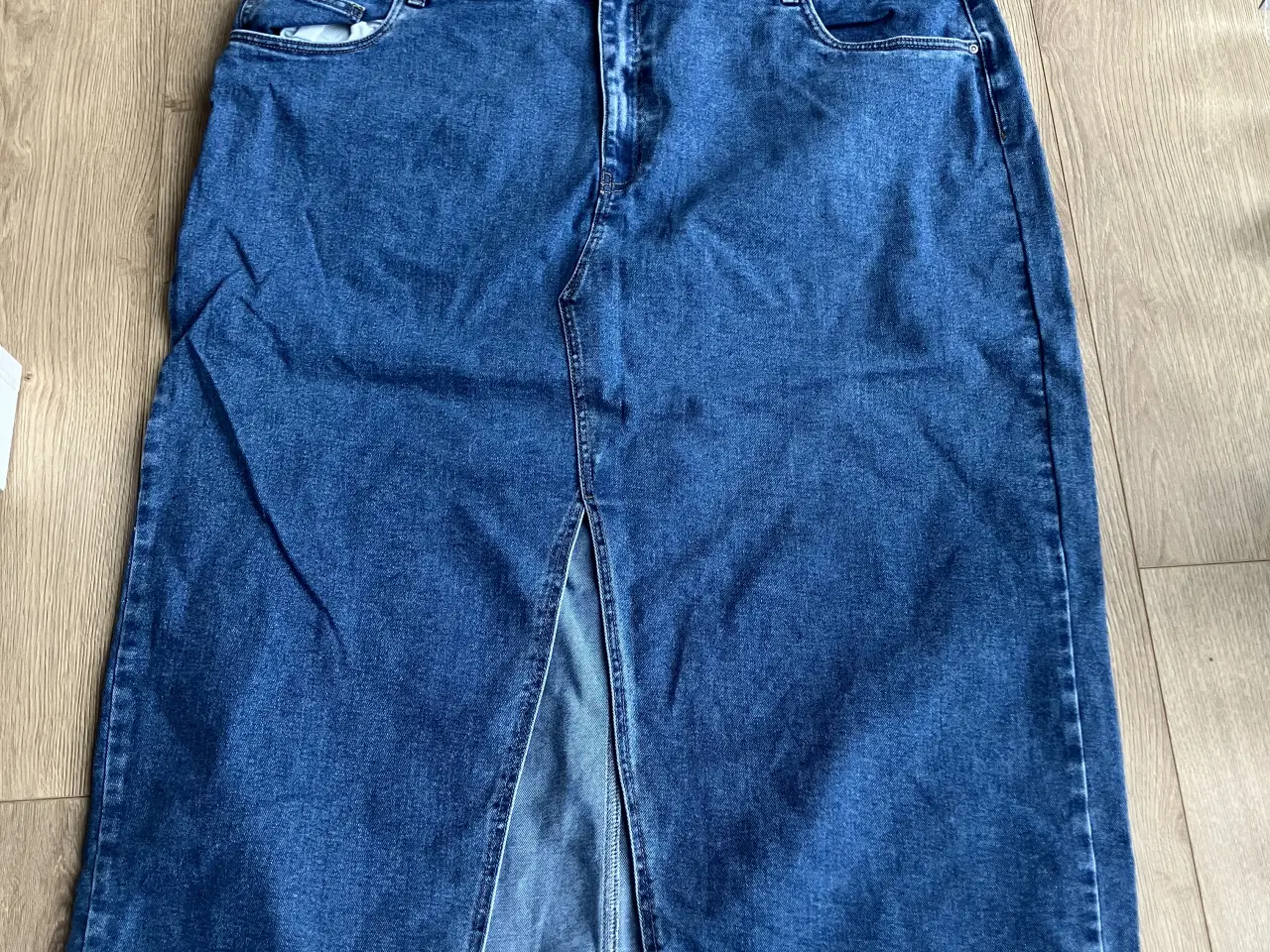 Billede 1 - Cowboy nederdele str 54