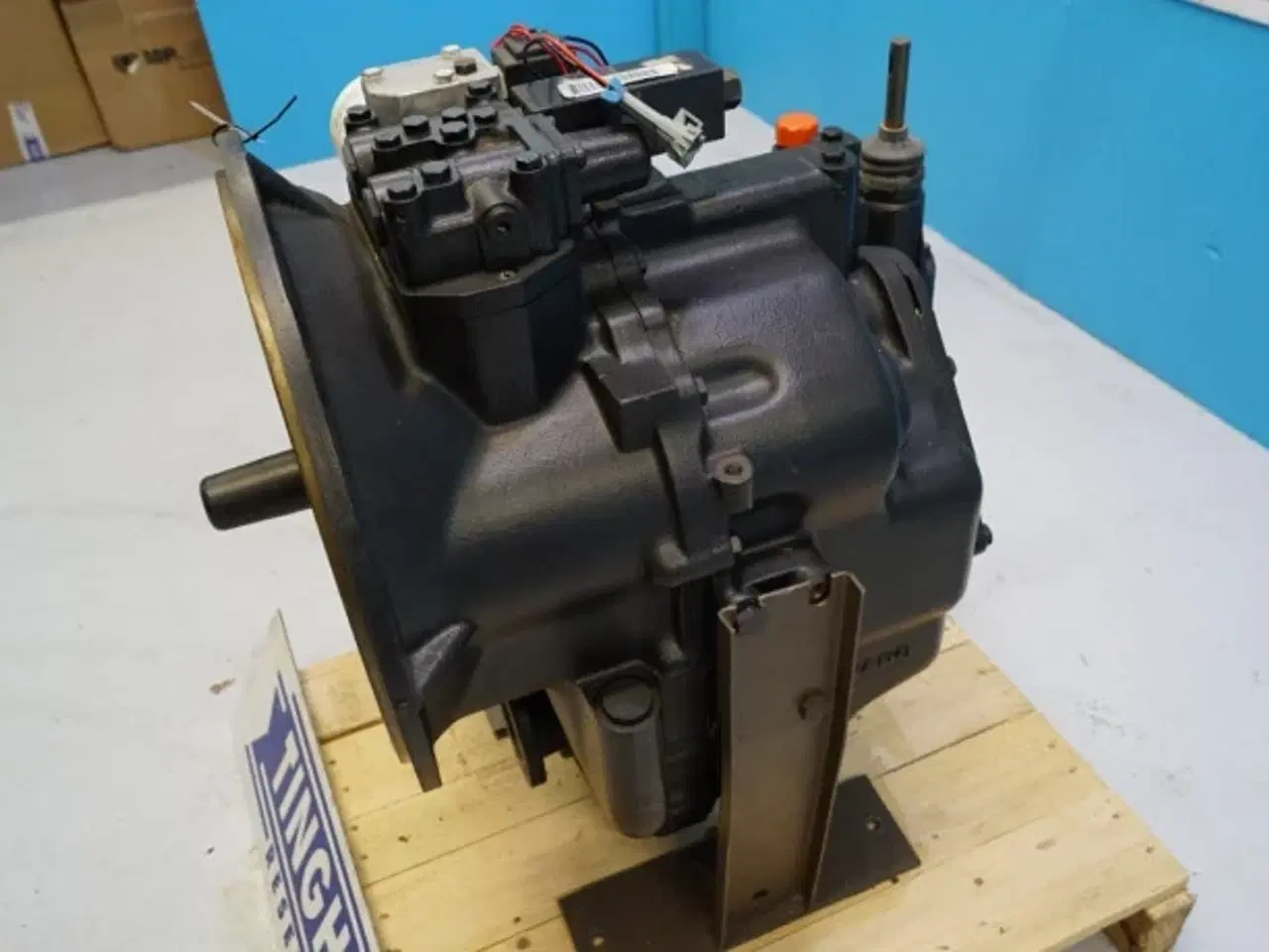 Billede 6 - CASE 580SLE 4WD Transmission 