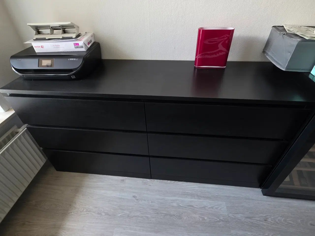 Billede 1 - Sort Malm kommode 