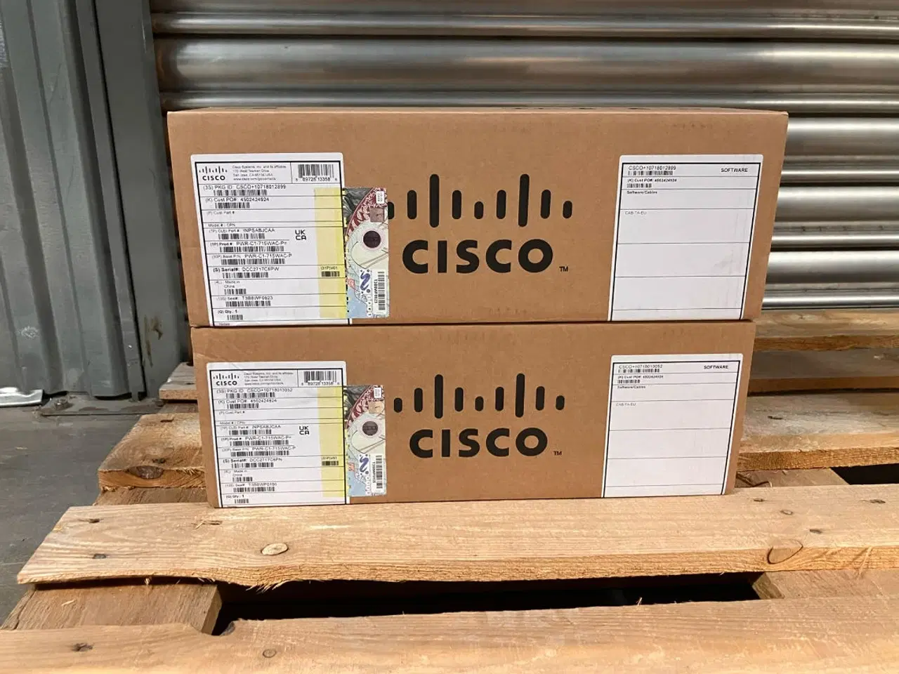 Billede 1 - Cisco netværksswitch