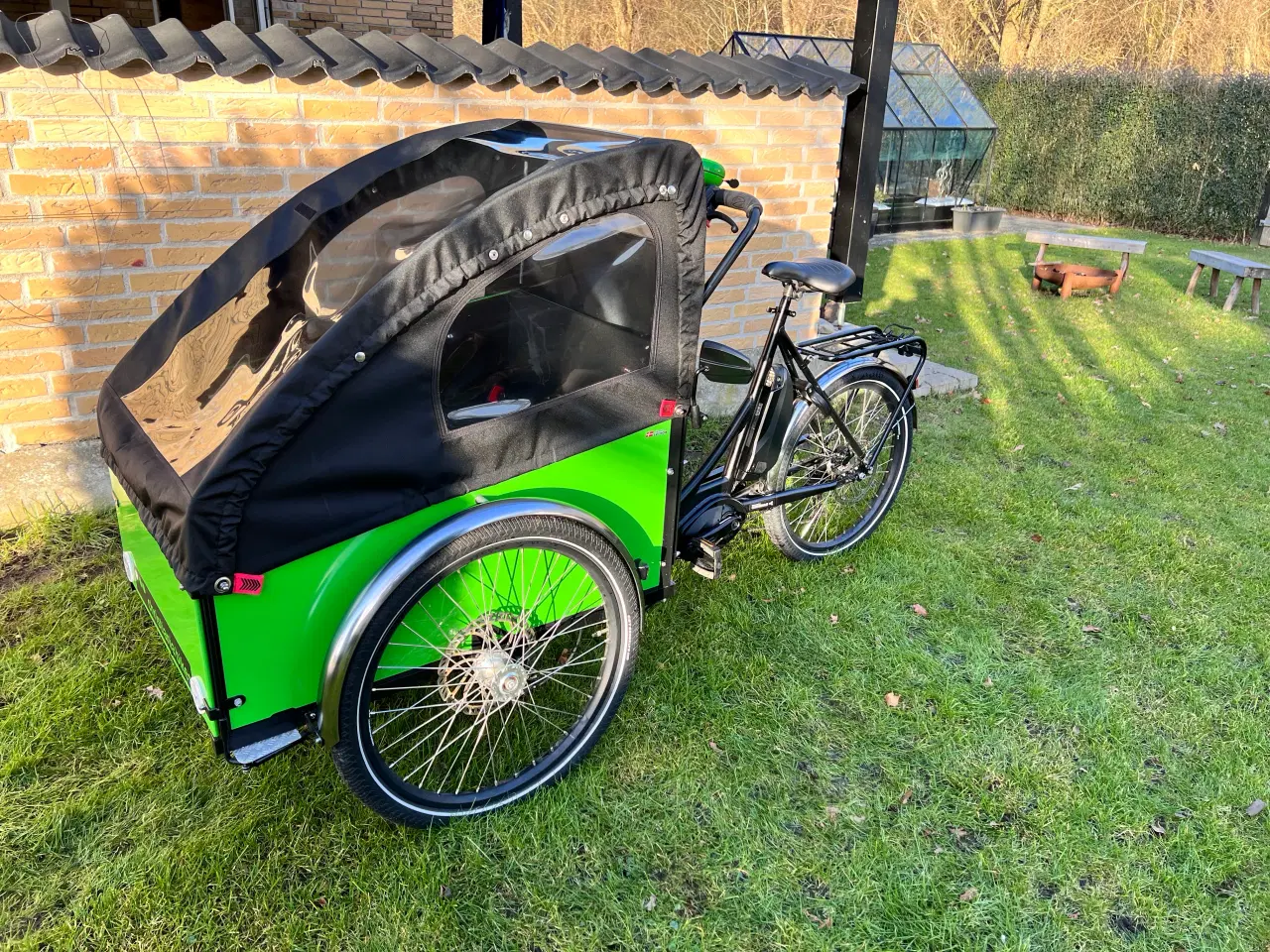 Billede 2 - Flot grøn Christiania El-Ladcykel - knap 1 år gamm