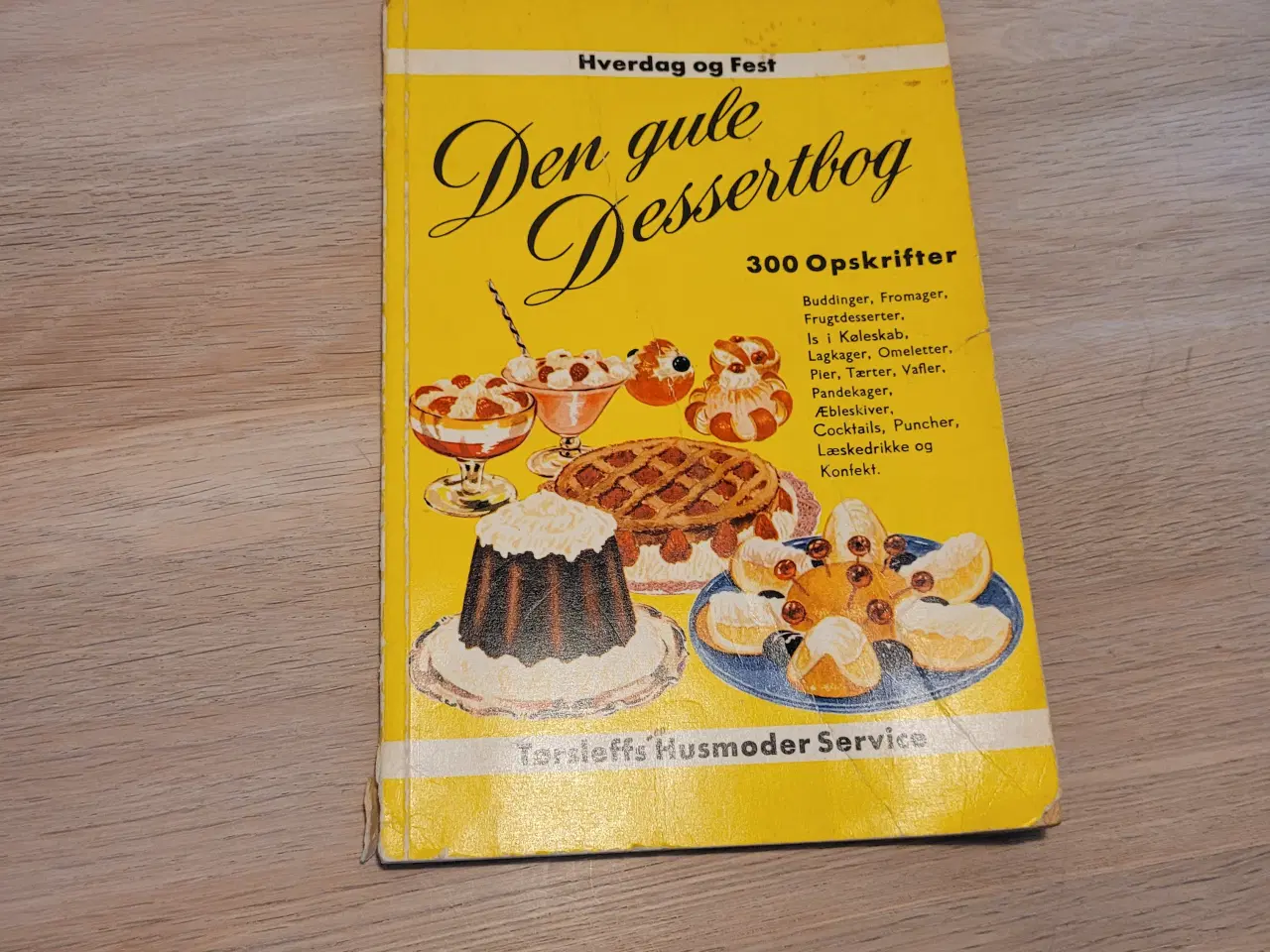 Billede 1 - Den gule dessert bog fra Tørsleff (gammel)