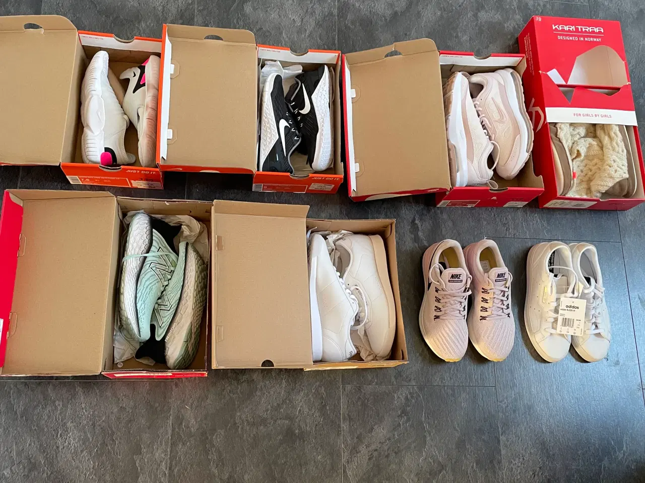 Billede 1 - Sko i Flere modeller / størrelser