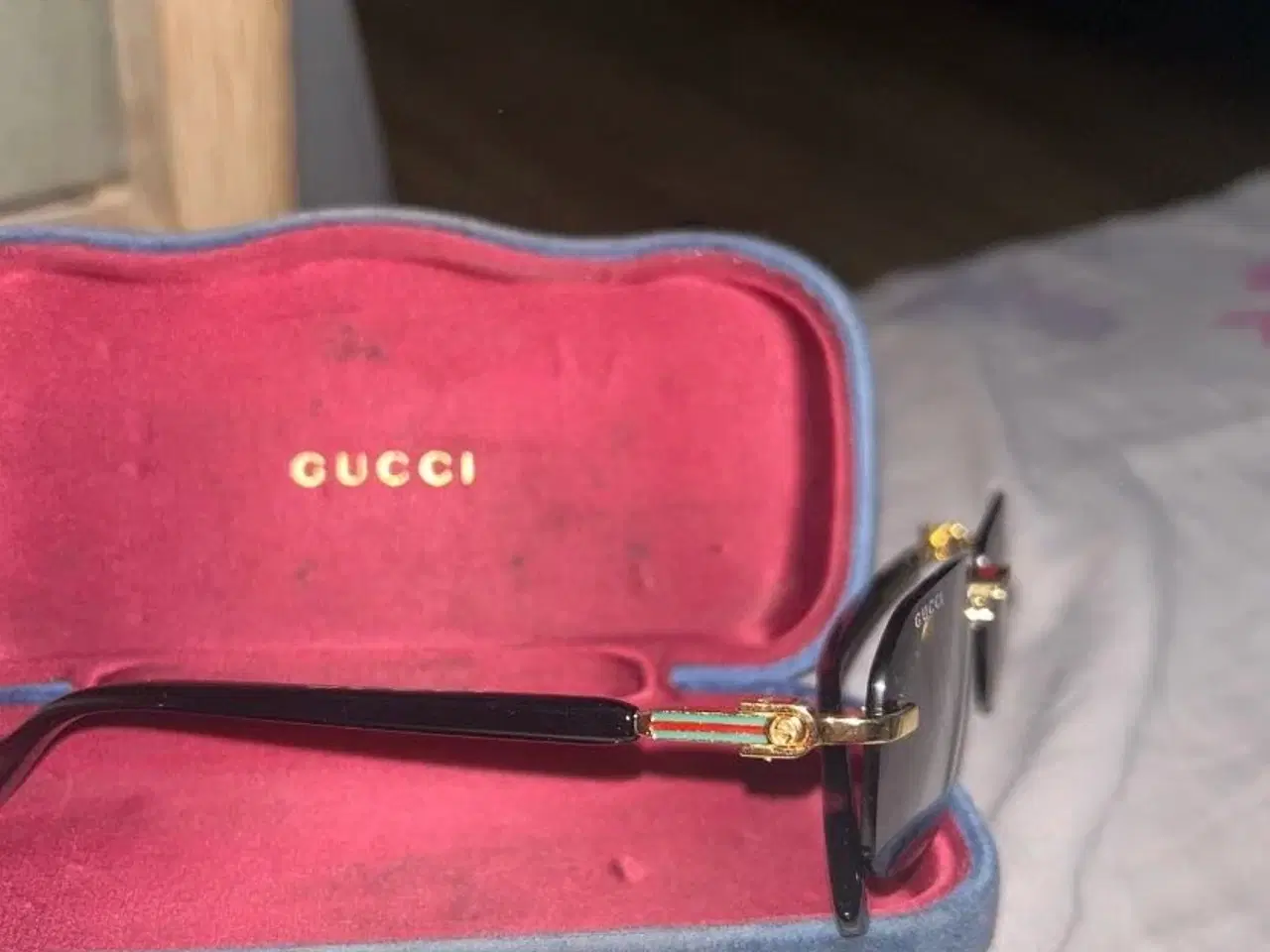 Billede 3 - Gucci Solbriller (Model GG1221S 001) - Som Ny