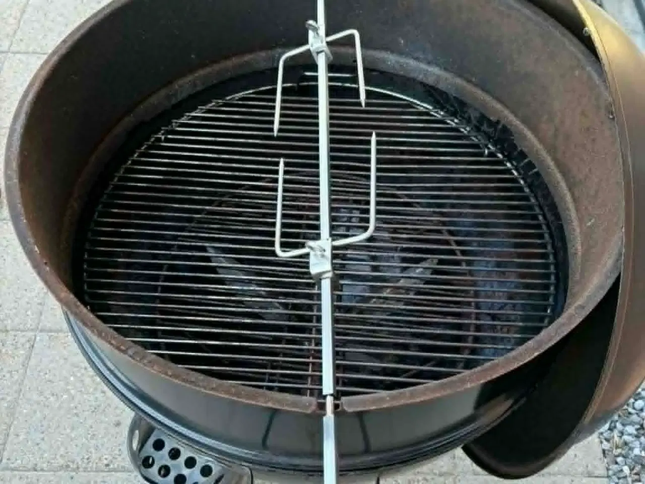 Billede 6 - Weber Premium kuglegrill 57 cm. inkl. rotisseri