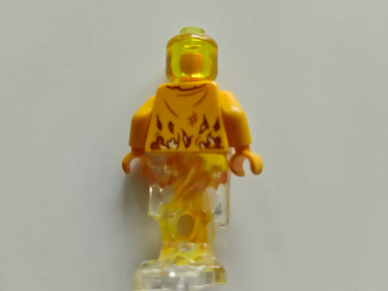 Billede 2 - Ældre Lego figur