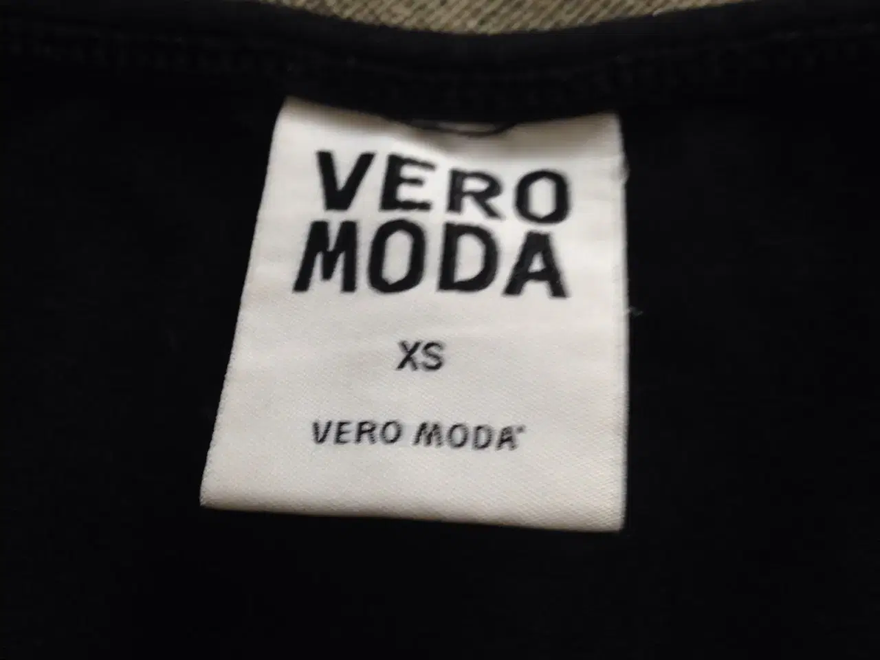 Billede 2 - Top Vero Moda  xs