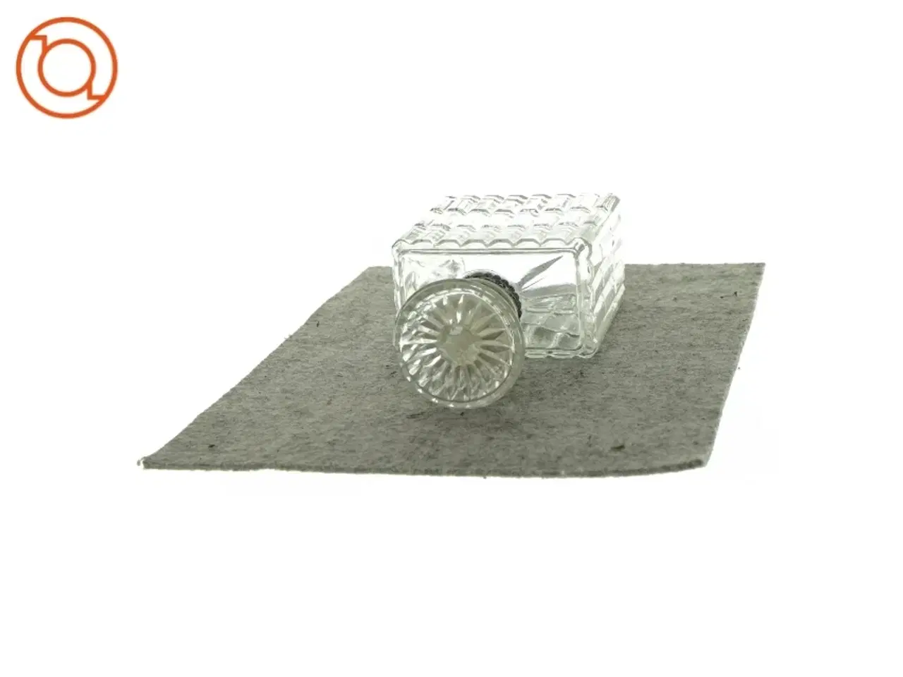 Billede 2 - Whisky kande (str. 11 x 7 x 25cm)