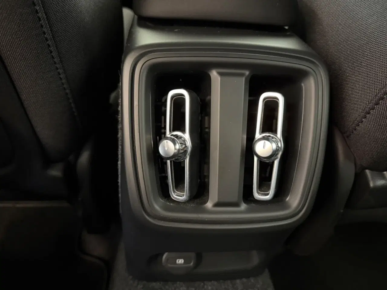 Billede 8 - Volvo XC40  P6 ReCharge Core