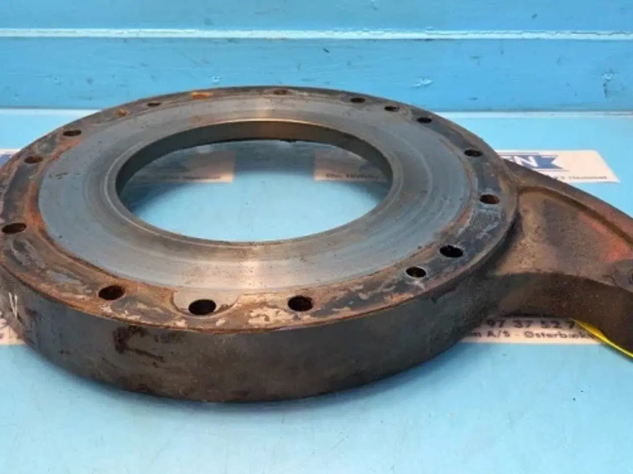 Billede 12 - New Holland TM115 Afstandsstykke L  5152348