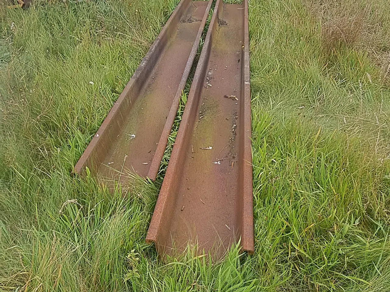 Billede 1 - fodertrug