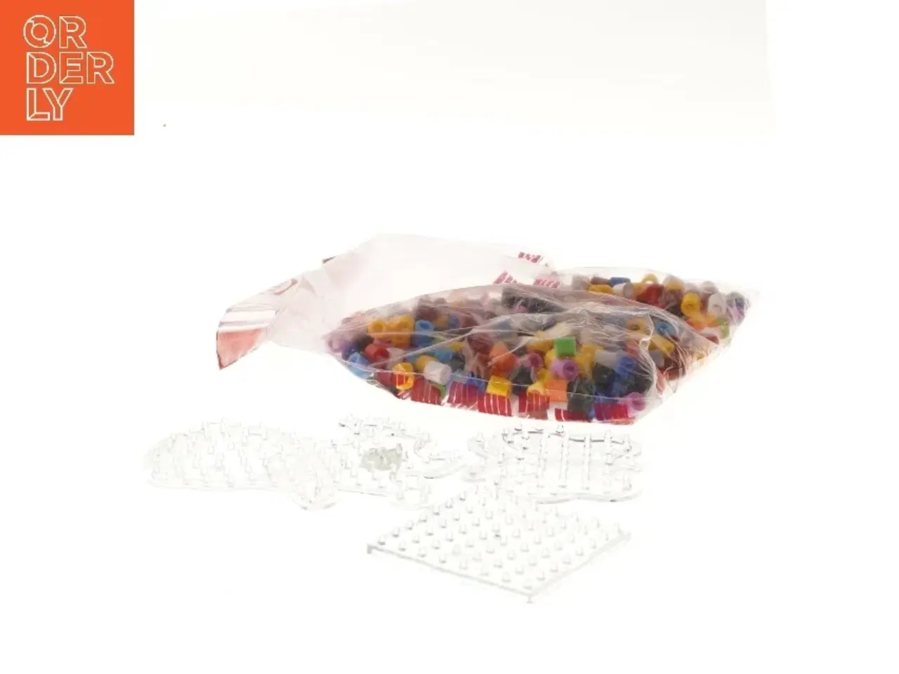 Billede 2 - Tre Maxi perleplader og pose med Maxi-perler