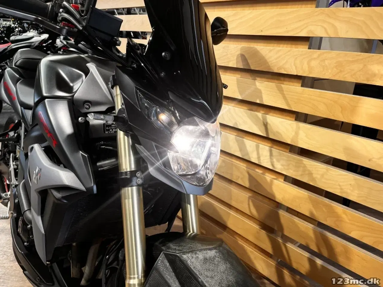 Billede 6 - Suzuki GSR 750
