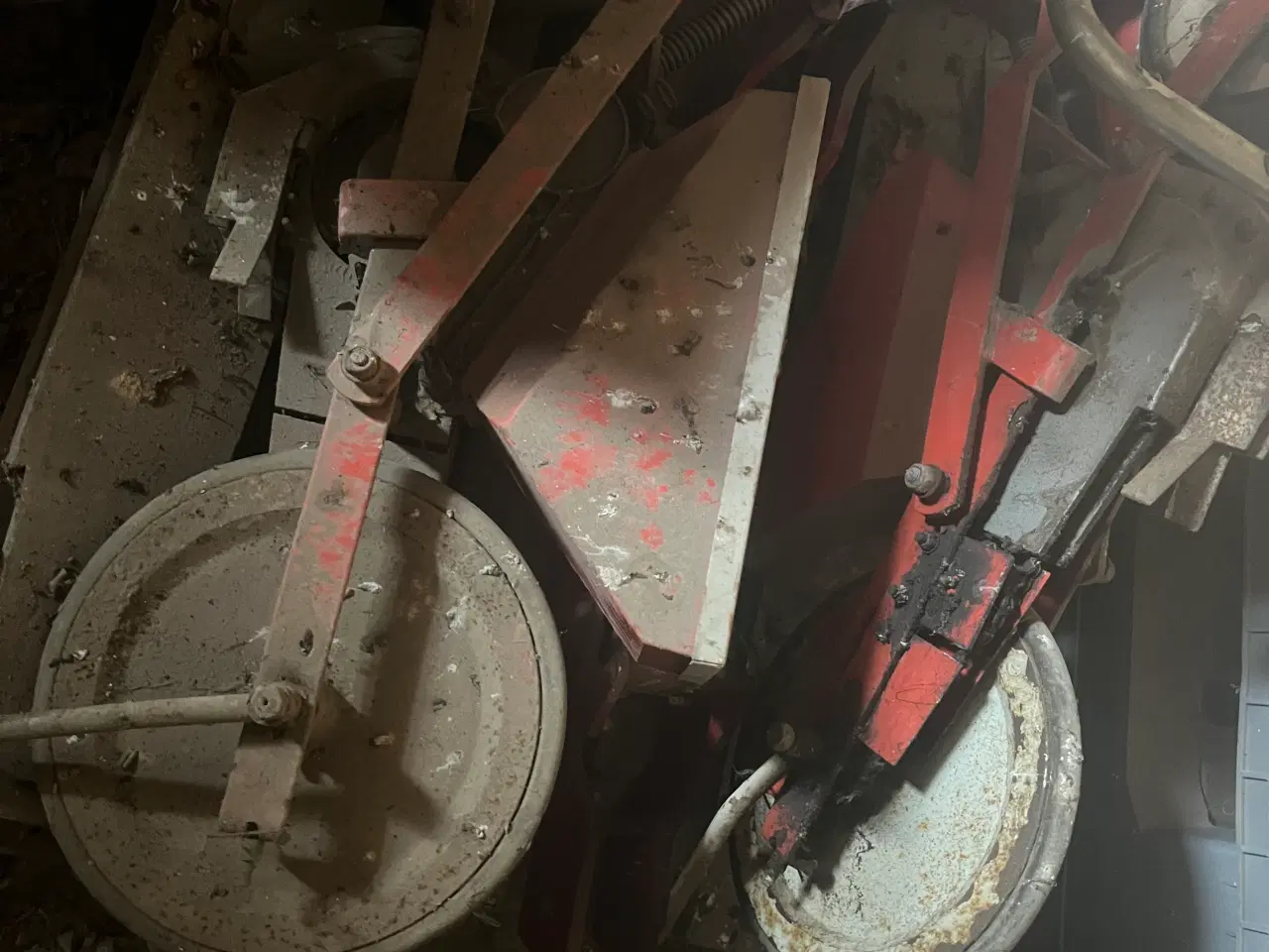 Billede 9 - Såmaskine enkorn - løg, porre, gulerødder