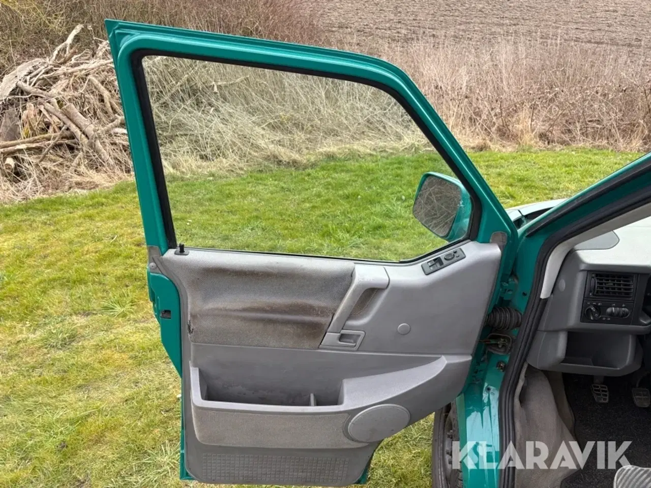 Billede 11 - Personbil Volkswagen Caravelle 2,5 TDI T4 10-personers