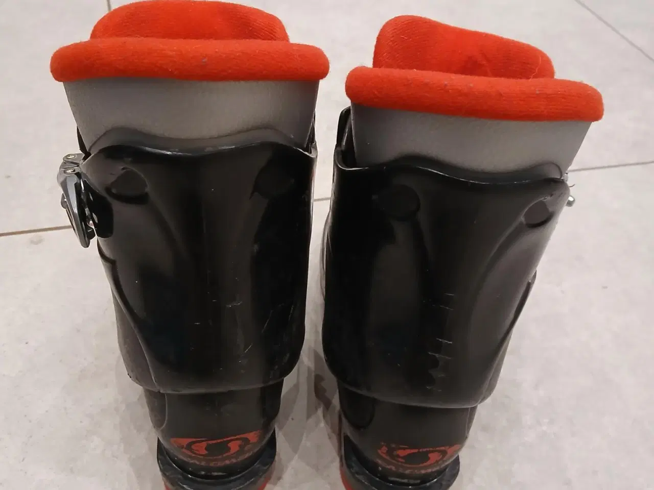 Billede 1 - Børne ski støvler