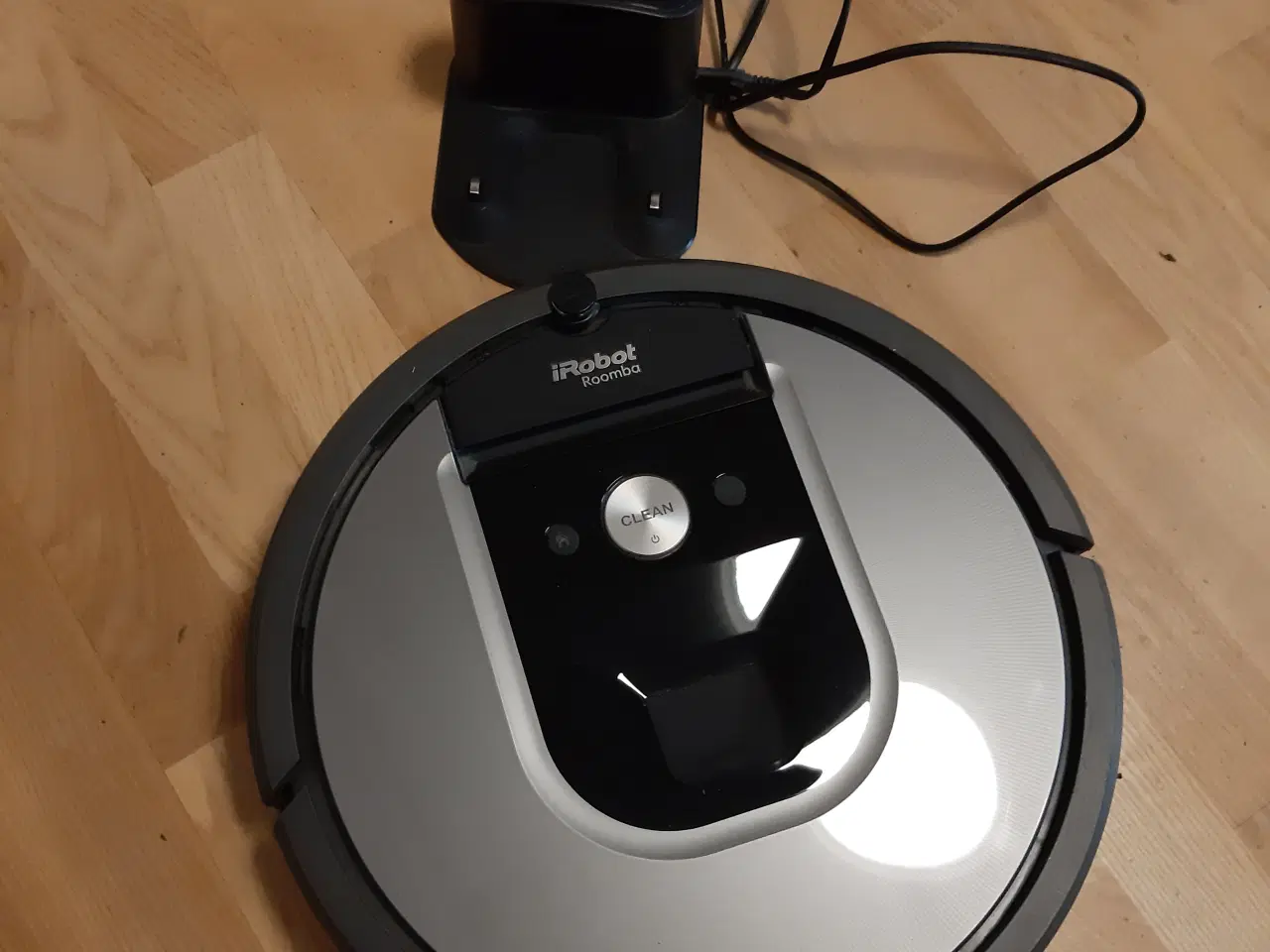Billede 1 - Robotstøvsuger Irobot Roomba 960