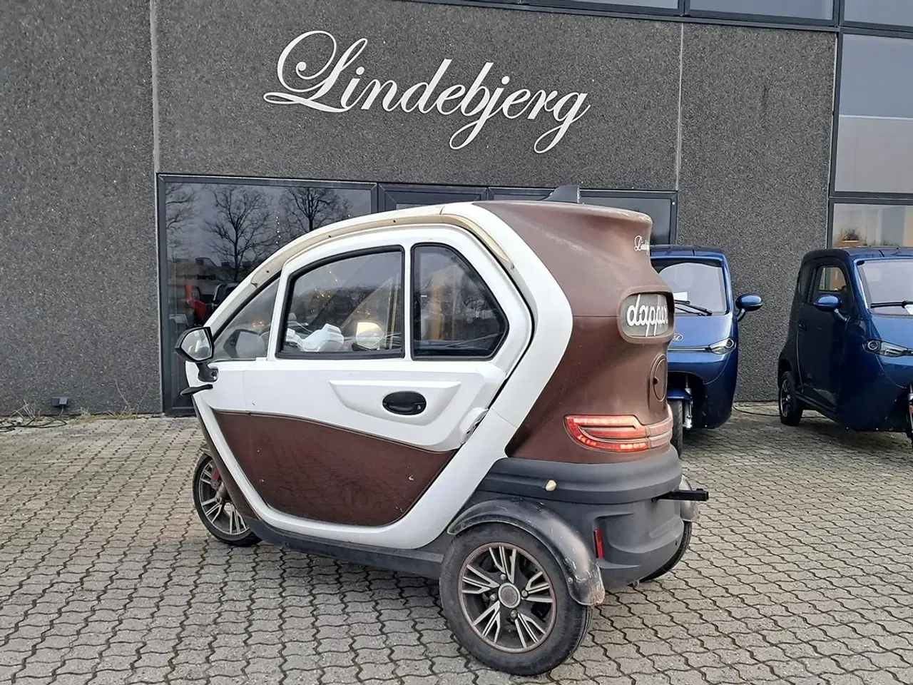 Billede 2 - Urban brun/hvid