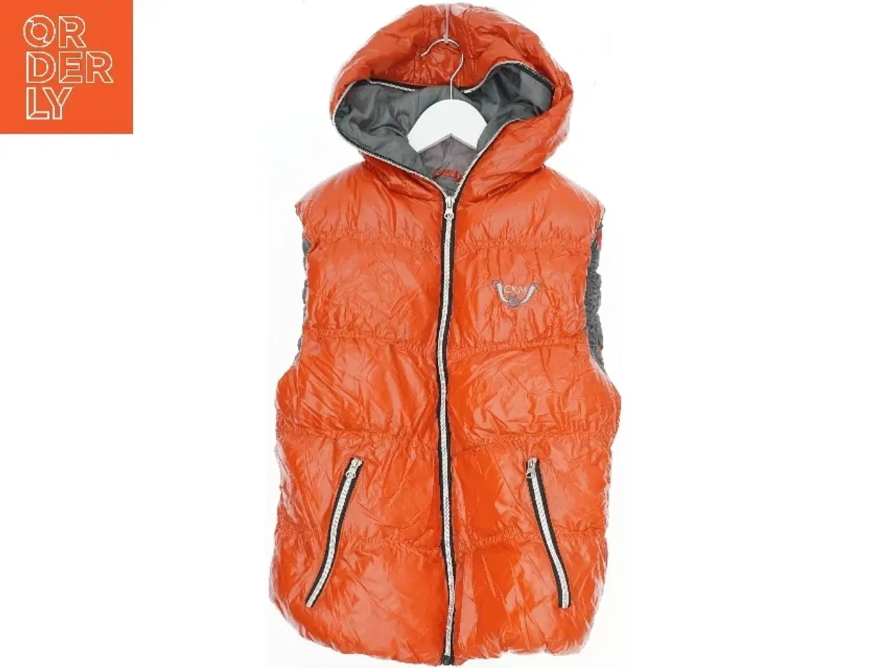 Billede 1 - Varm vest med hætte fra Ckn (str. S)