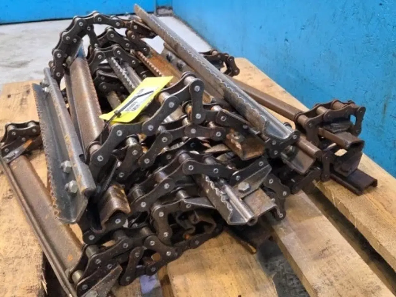 Billede 8 - Case 8010 Kæde 87283359