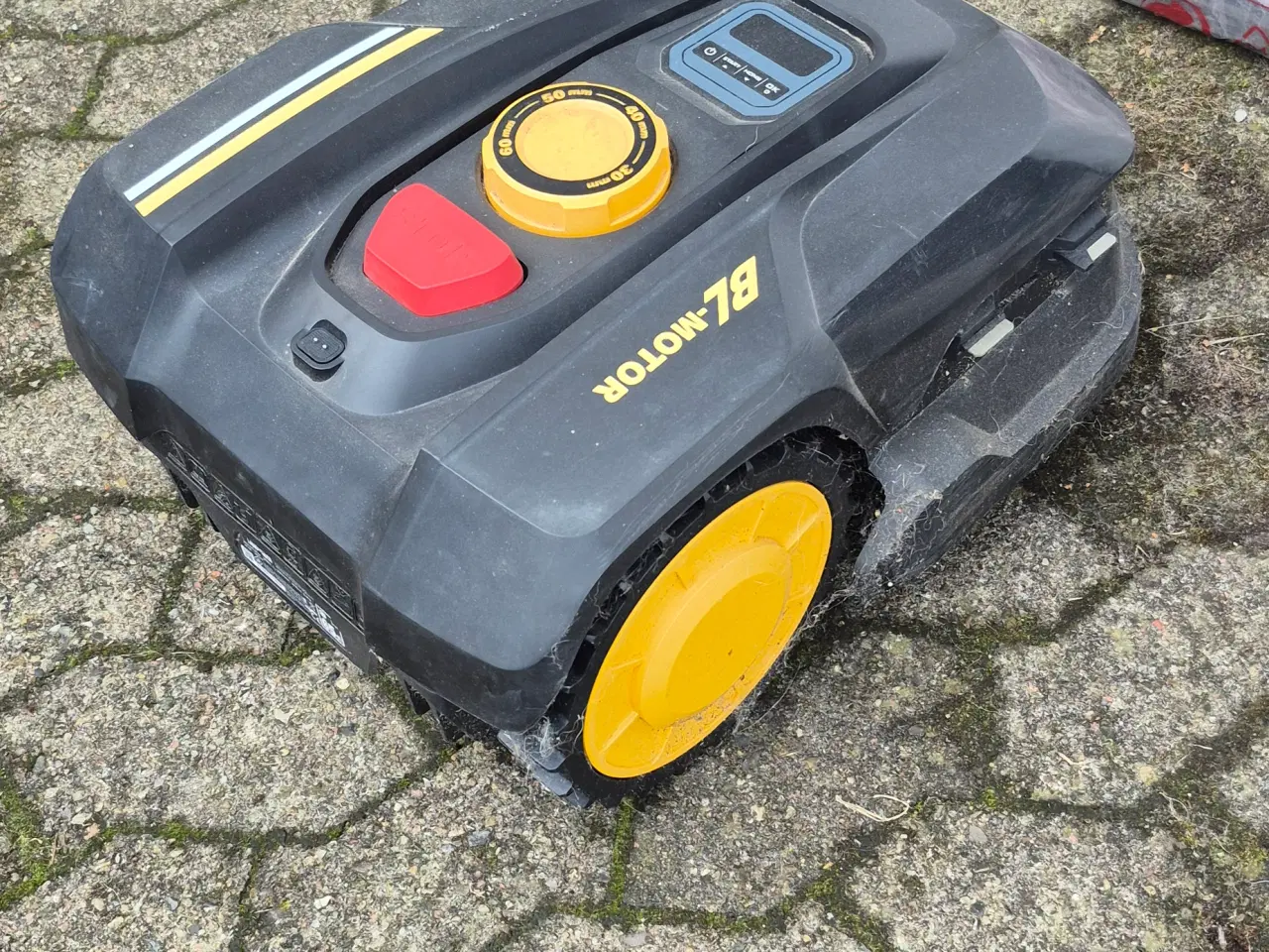 Billede 3 - Robotplæneklipper LandXcape LX790i