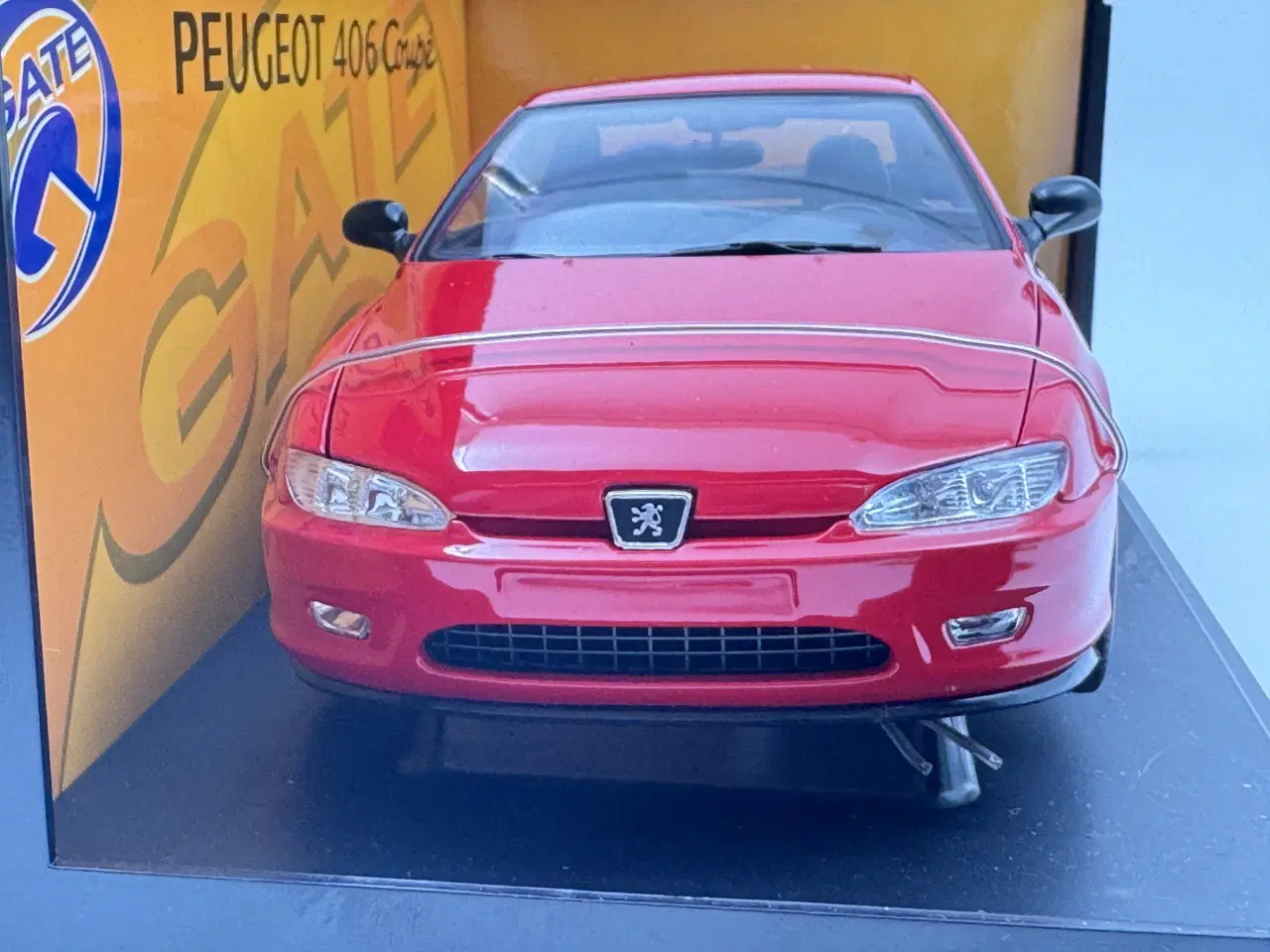 Billede 2 - Peugeot 406 Coupe - 1:18