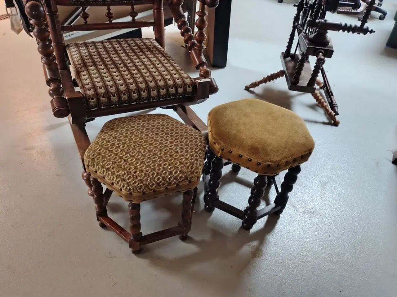 Billede 5 - Gyngestol med skamler