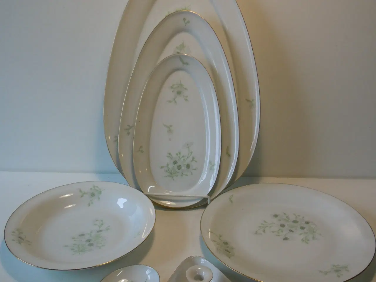 Billede 1 - 20-50% rabat på B&G Brudeslør stel. Priser fra