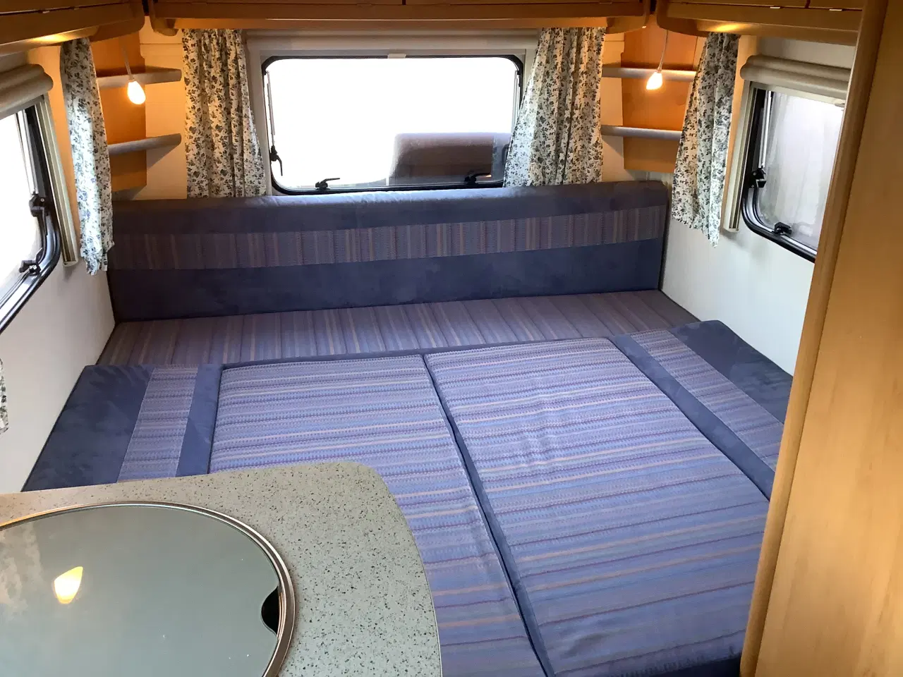 Billede 18 - HYMER Feeling  430 hæve/løfte tag.