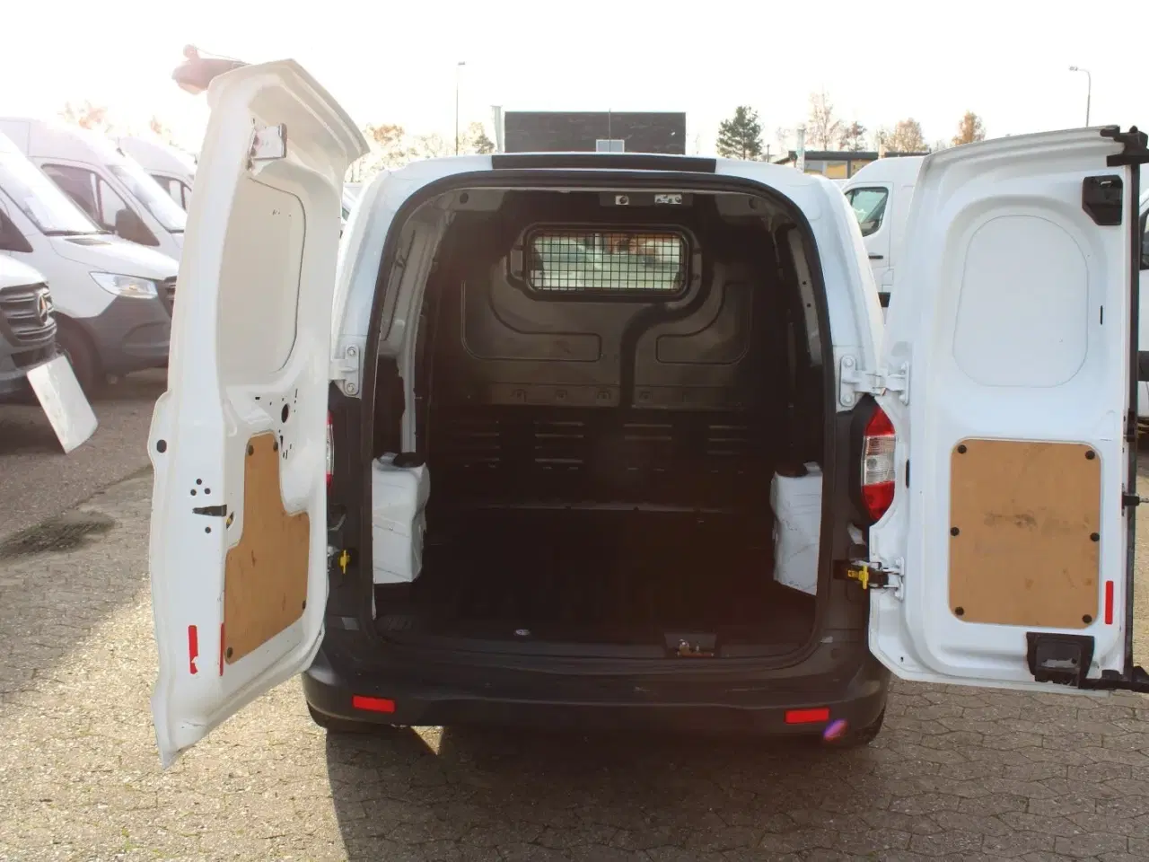 Billede 11 - Ford Transit Courier 1,6 TDCi 95 Trend Van